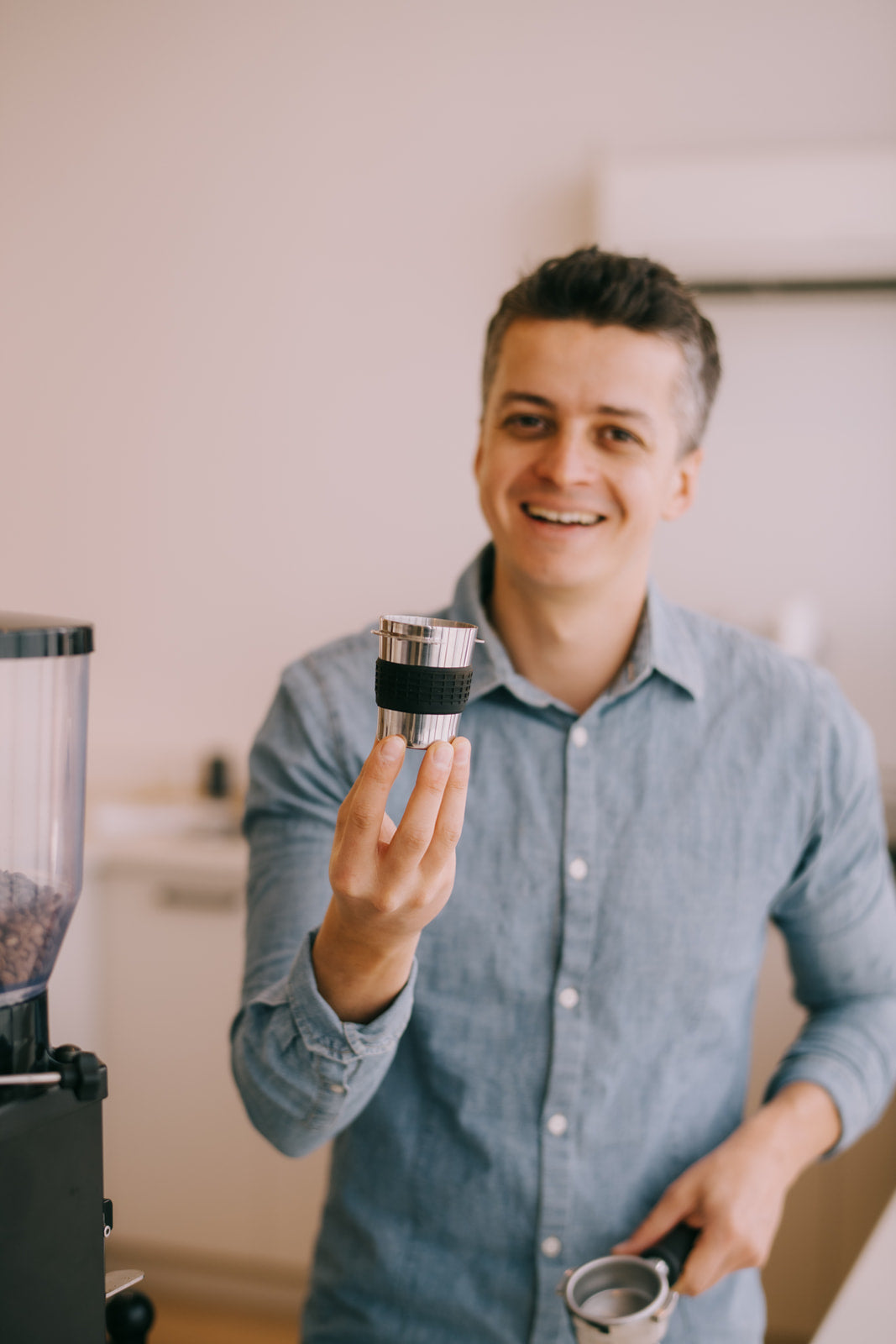 FOUR REASONS WHY YOU SHOULD BE USING A DOSING CUP IN YOUR CAFE